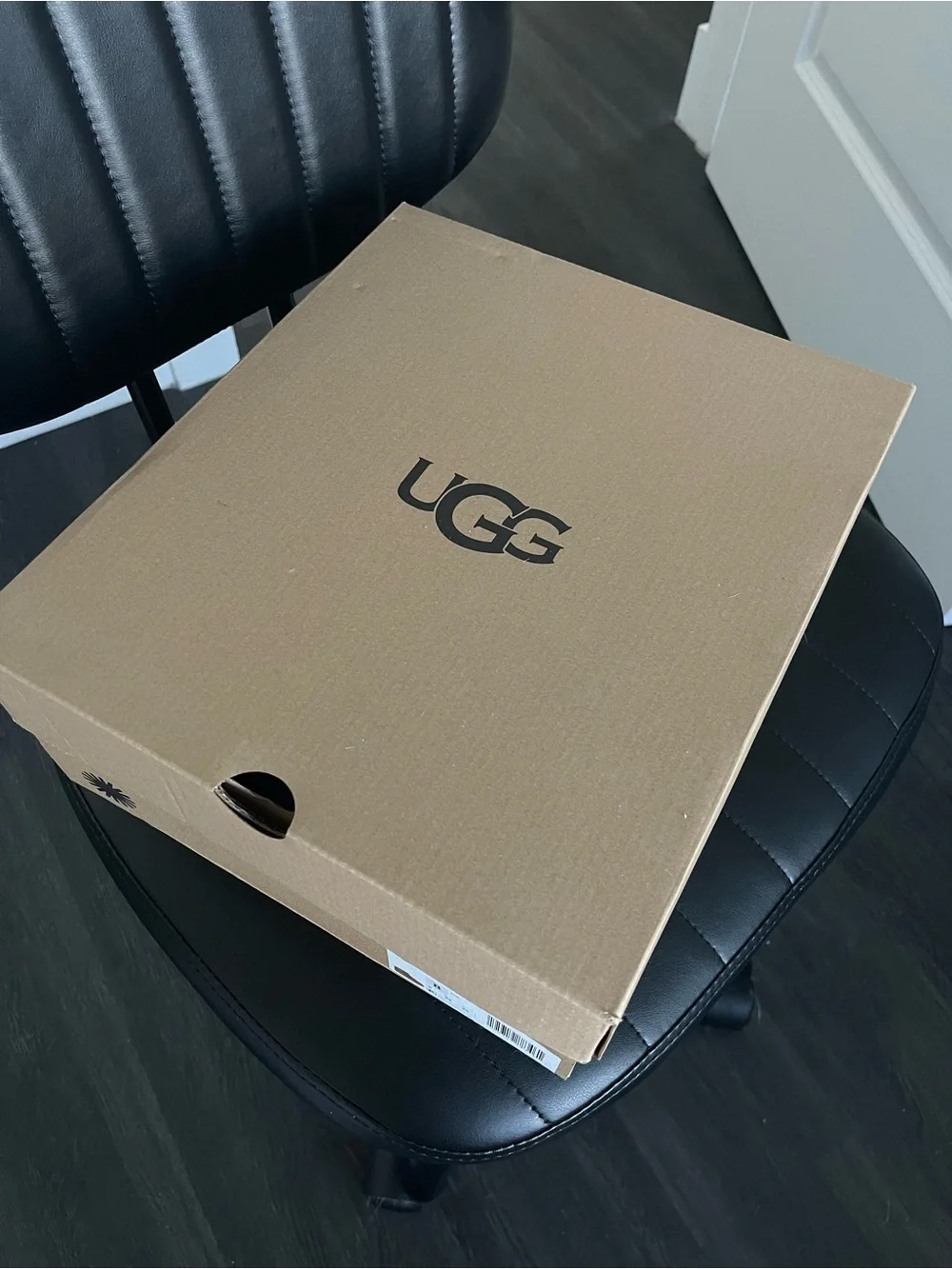 UGG Classic Ultra Mini Platform in Chestnut